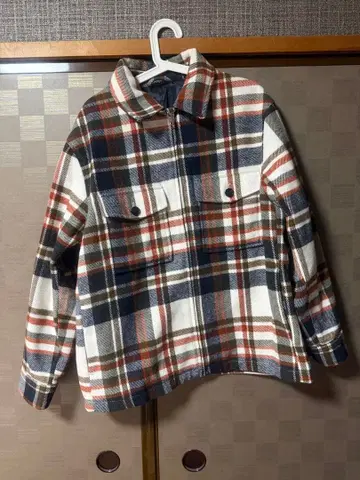 H&M 체크 무늬 집업 자켓 L