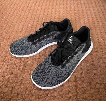 [ 미사용 ] Reebok 25.0cm 블랙/그레이 스니커즈 리복