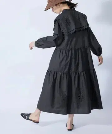 ROPE 컷워크 자수 롱 원피스