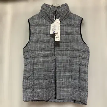 유니클로 울트라 라이트 다운 베스트 체크 무늬 M 라이트 그레이