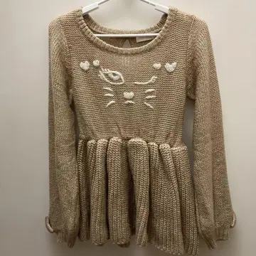 고양이 얼굴 자수 베이지 니트 긴팔