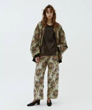 NOISE MAKER 라메 믹스 고블랑 직조 팬츠 베이지