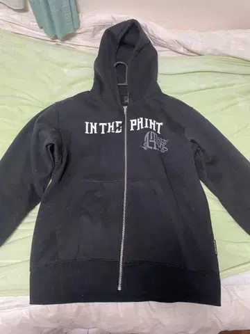 인 더 페인트 블랙 후드티 L