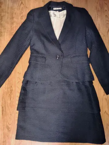 내추럴 뷰티 베이직 포멀 슈트