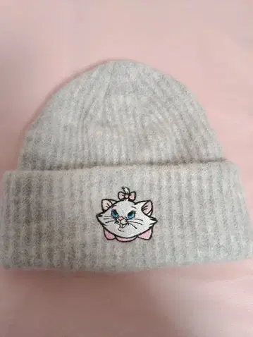 디즈니 마리 자수 니트 모자 프리 사이즈