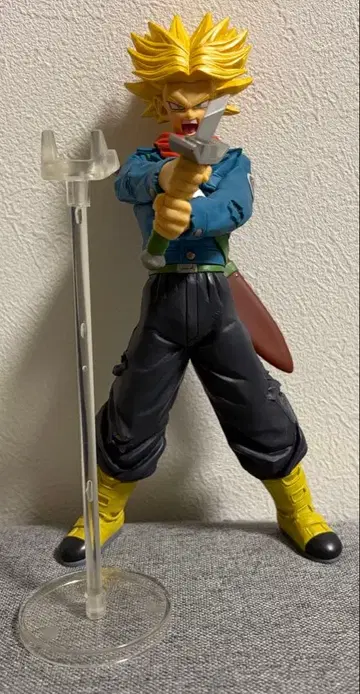 드래곤볼 모두의 힘을 내게 빌려줘 트렁크 초사이어인