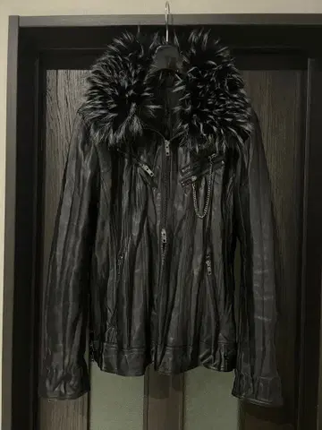 FUGA 레더 퍼 재킷