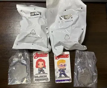 POPMART MARVEL 블랙 위도우 호크아이