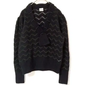 MCSISTER 긴팔 니트 헤링본 무늬 블랙 비즈 장식 스웨터
