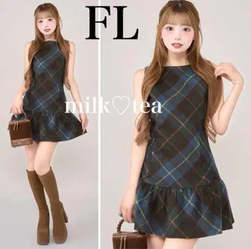 택 포함 새상품 다리치 타탄 체크 슬리브리스 미니 원피스 블루 FL