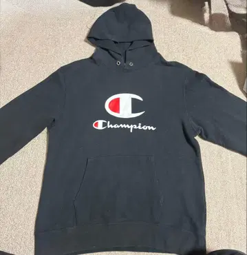 Champion 블랙 후드티 XL 사이즈