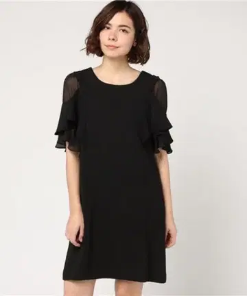 cheek 소매 프릴 원피스