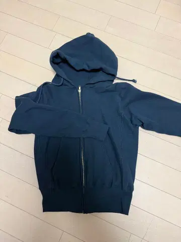 챔피온 리버스 위브 후드티 네이비