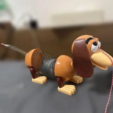 토이스토리 피규어 슬링키 독