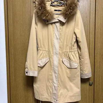 VICKY 라이트 코트