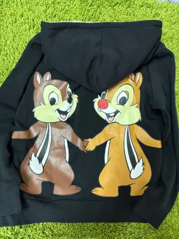 디즈니 칩과 데일 속기모 후드티 L
