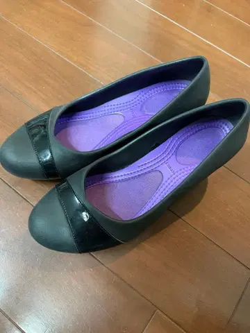 crocs 블랙 힐 신발