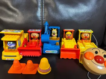 호빵맨 공사 차량 세트