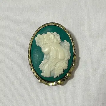 스튜디오 지브리 카메오 브로치 귀를 기울이면 엘프의 여왕