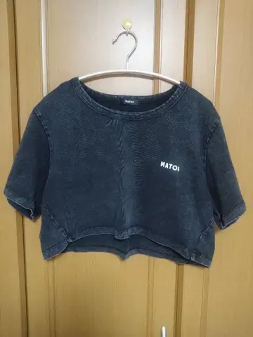 MATOI YouTuber 나루네 블랙 크롭T셔츠 반팔