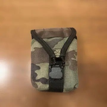 BRIEFING 골프 스코프 파우치 카모 패턴