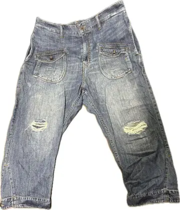 데미지 가공 라이트 블루 데님 팬츠