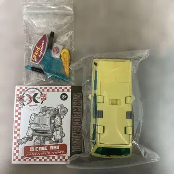 트랜스포머 스트레인저 씽스 콜라보레이티브 코드 레드