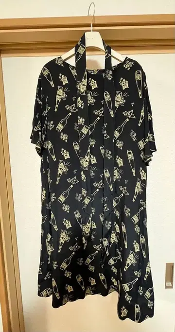 Lois CRAYON 로이스크레용 원피스