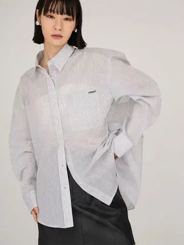 오버 사이즈 버튼 셔츠