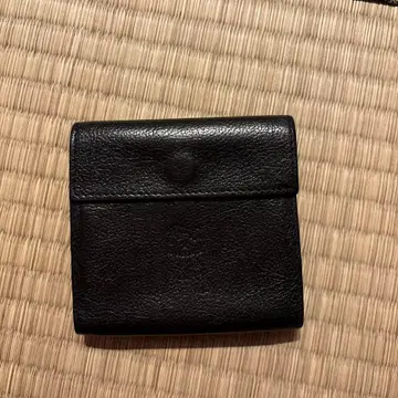 일비종떼 IL BISONTE 이단 접이식 지갑