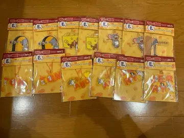 Happy 복권 톰과 제리 아크릴 키링 세트