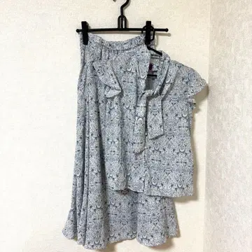 셀포드 리버티 패브릭 스커트 셋업 스카이블루 파랑