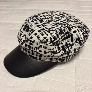 헌팅 캡 블랙 x 화이트 boniture Japan