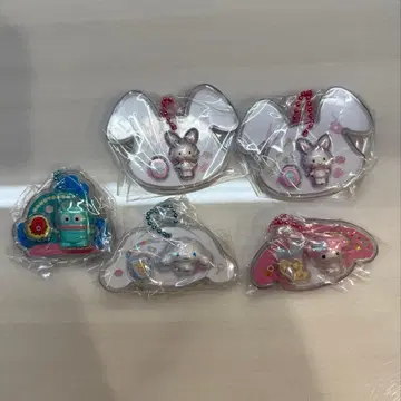 산리오 패키지 참 키링