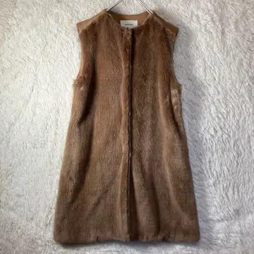 컨디션 최상 스텔라쉬폰 퍼 베스트 일본제 인조 모피 카멜 브라운 S