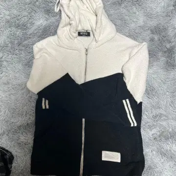 RTEG 미디엄 집업 후드티 화이트/블랙