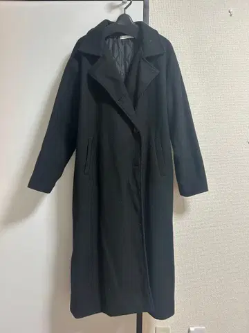 Aunt Marie's 롱 코트