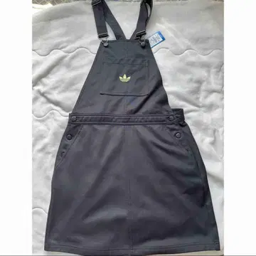 아디다스 오버롤 스커트 미사용 새상품