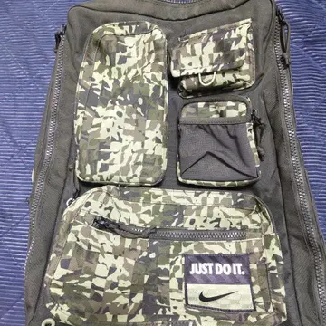나이키 카모플라쥬 백팩