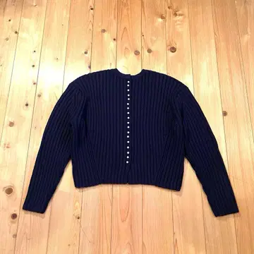 투모로우랜드 볼지 펄 니트