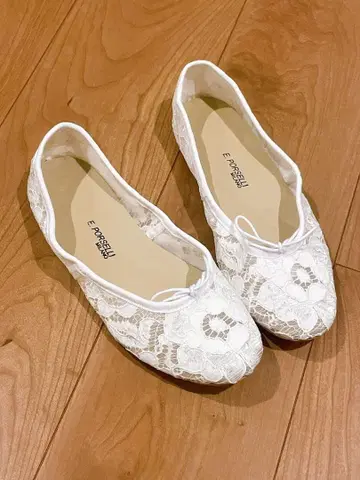 포르셀리 E. PORSSELLI 화이트 레이스 발레 슈즈