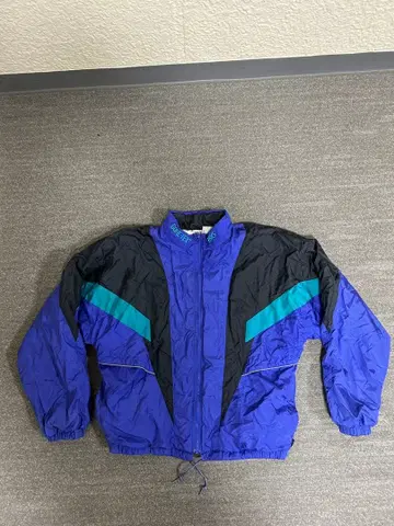 나일론 자켓 보라색 후드 부착