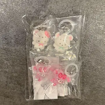 마크 액세서리 폭신폭신 스노우 키티/포차코 본본리본 인기