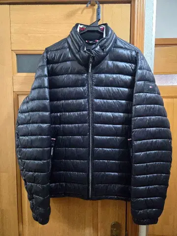 TOMMY HILFIGER 다운 자켓 남성용 블랙 L