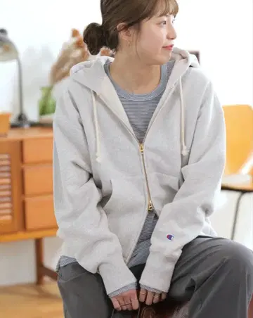 별주 [Champion/챔피온] RW 11.5oz 여성 맨투맨