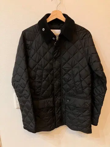 바버 비데일SL 퀼팅 자켓 ships 별주