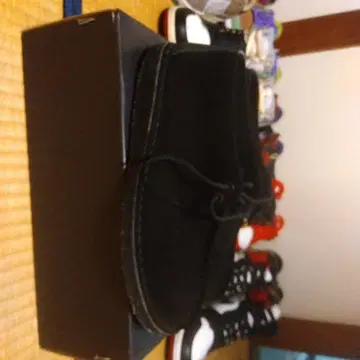 클락스, 블랙 스웨이드 모카신 레이스업