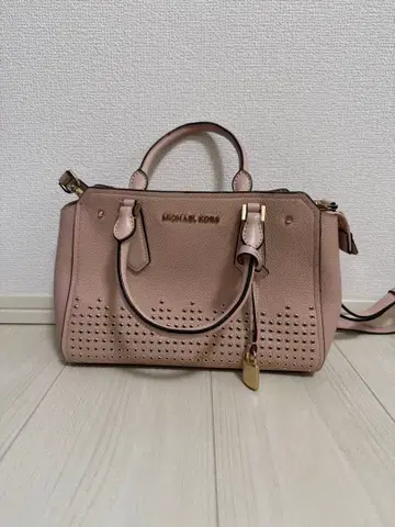 MICHAEL KORS 핸드백