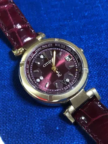 XC 미사용 새상품 에코 드라이브 전파 시계