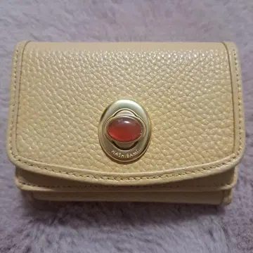 가죽 3단 폴더형 지갑 베이지